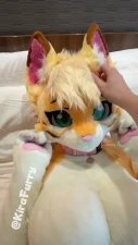 KiraFurry - Gib Cheek Rubs (Video)
