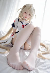 DyDy_cos - [Zenless Zone Zero] Phoenix - 50 pics + 35 vids