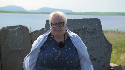 TimeTeamOfficial - Dig Watch: Ness of Brodgar - Meet The Ness Team - Anne Mitchell