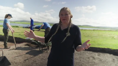TimeTeamOfficial - Dig Watch: The Ness Dig Diary | Week 2 Day 1, Dani Arrives At The Ness