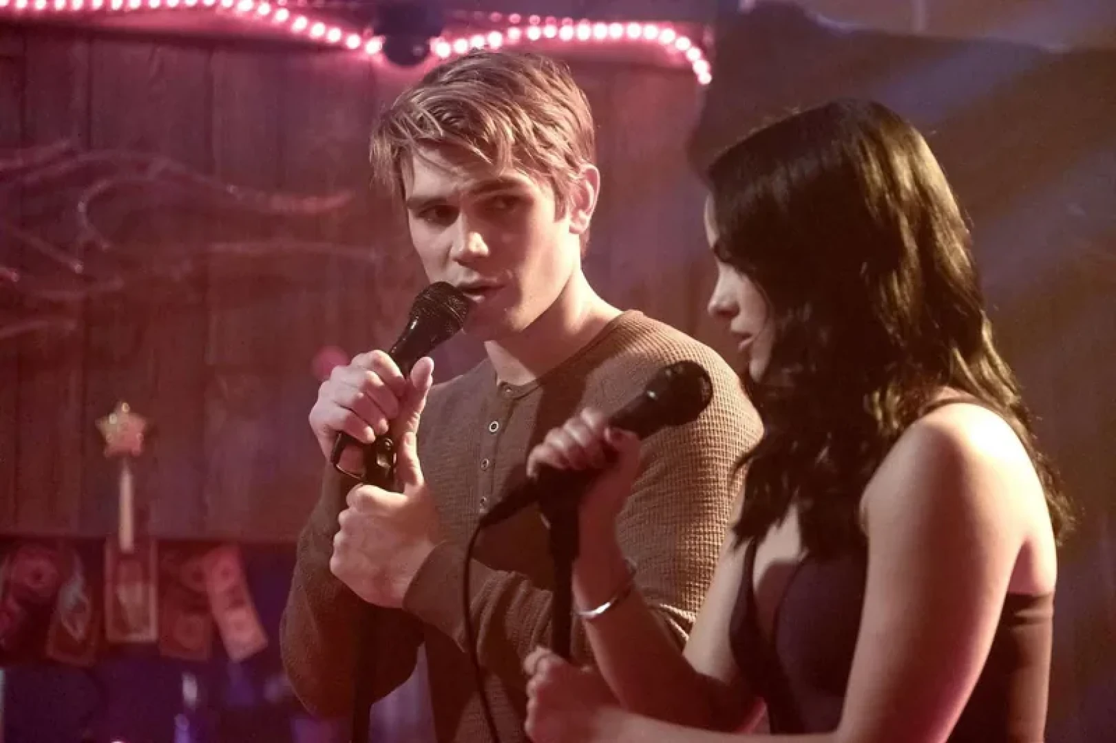 GeekedOutNation - Riverdale "Chapter Twenty: Tales from the Darkside " 2x8 Reaction  — page 1