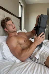 Ain Postolos - Unwarping in bed  collection   