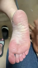 SoleShopping - Size 9 white queen