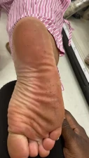 SoleShopping - Size 8.5 thick black Queen 